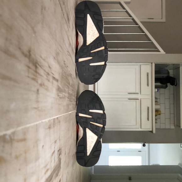 Nike Huarache - Picture 8 of 8